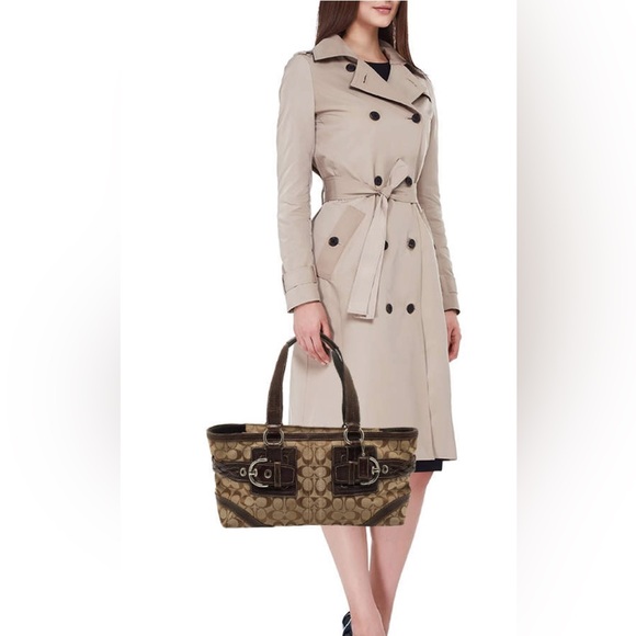 Coach Handbags - 🤎COACH Vintage Soho Signature Jacquard Double Handle Shoulder Bag🤎EUC